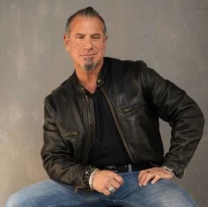 Meet your Posher, Dean